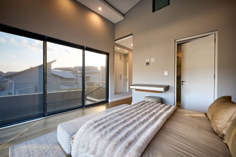4 Bedroom Property for Sale in Waterfall Country Village Gauteng