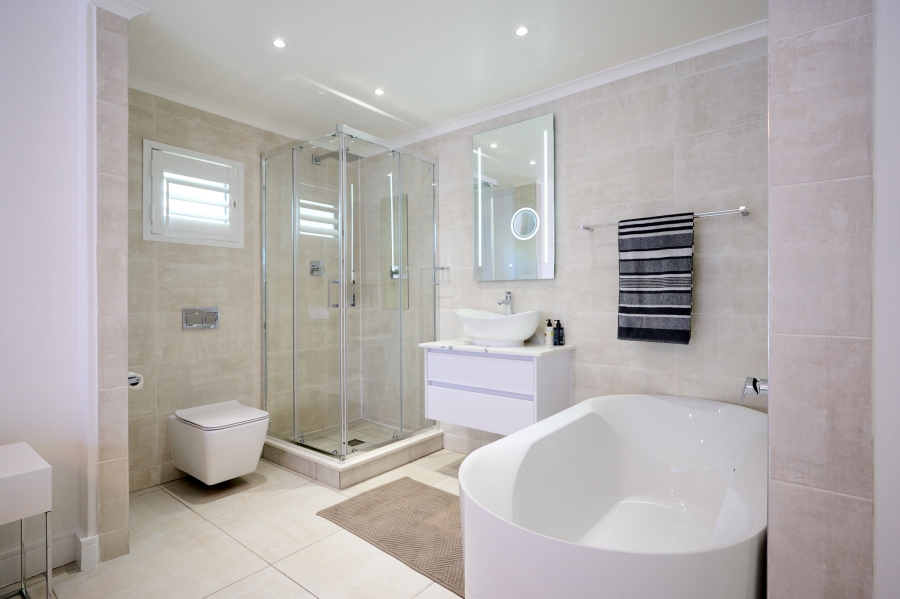 3 Bedroom Property for Sale in Waterfall Gauteng