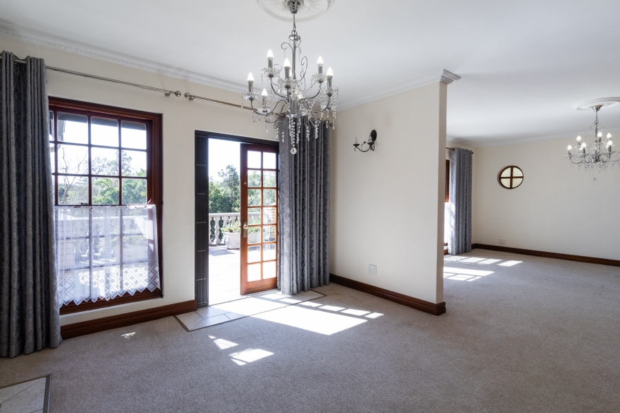 5 Bedroom Property for Sale in Cornwall Hill Gauteng