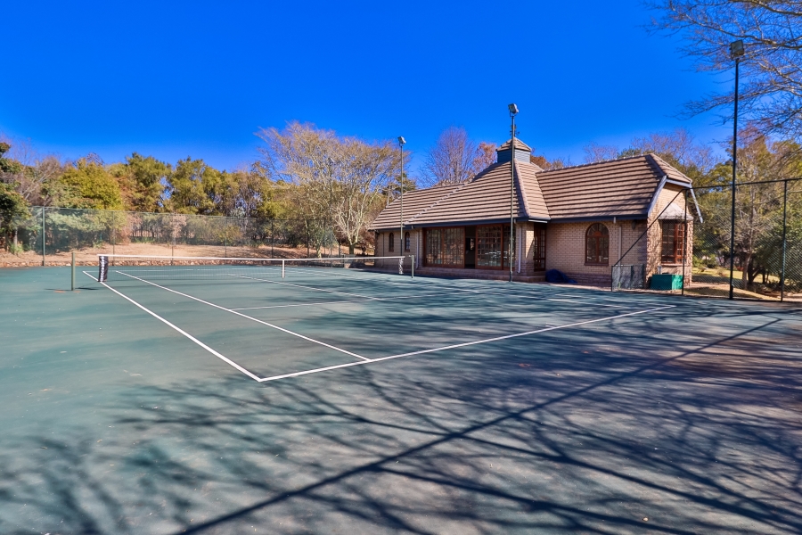 5 Bedroom Property for Sale in Cornwall Hill Gauteng