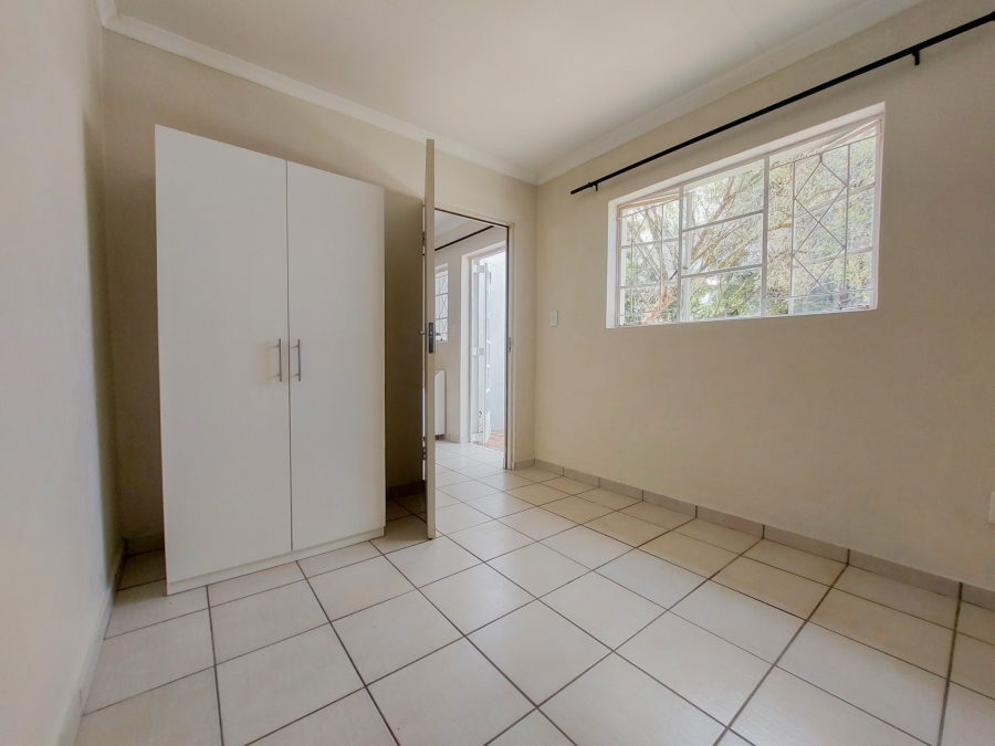 To Let 2 Bedroom Property for Rent in Auckland Park Gauteng