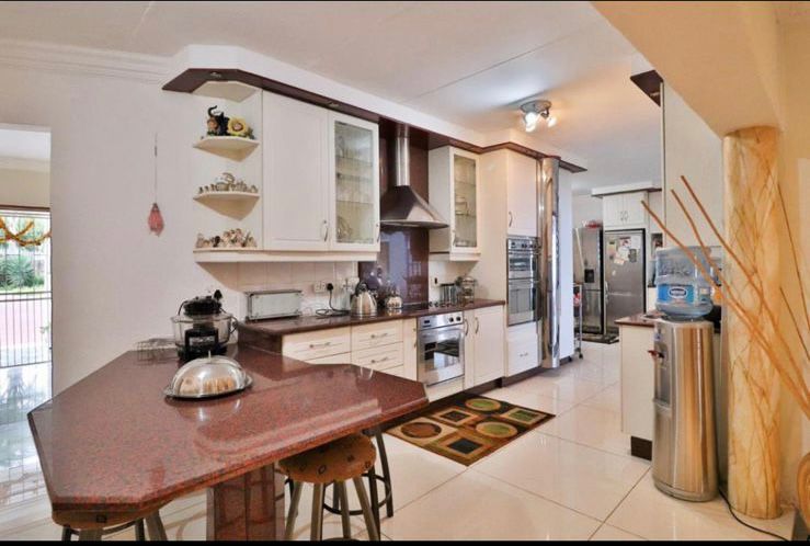 4 Bedroom Property for Sale in Erasmia Gauteng