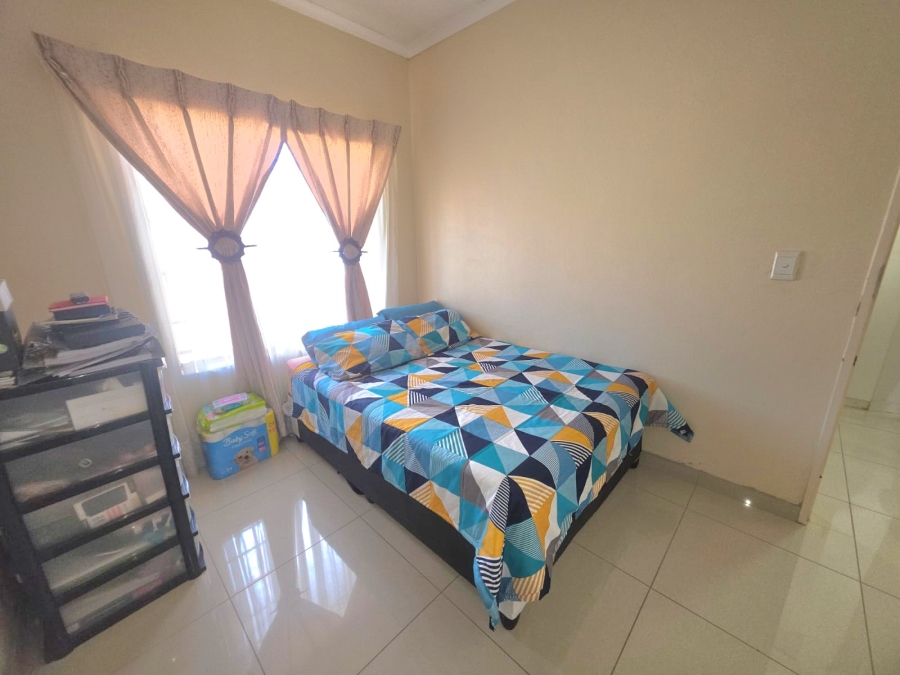 2 Bedroom Property for Sale in Erand Gardens Gauteng