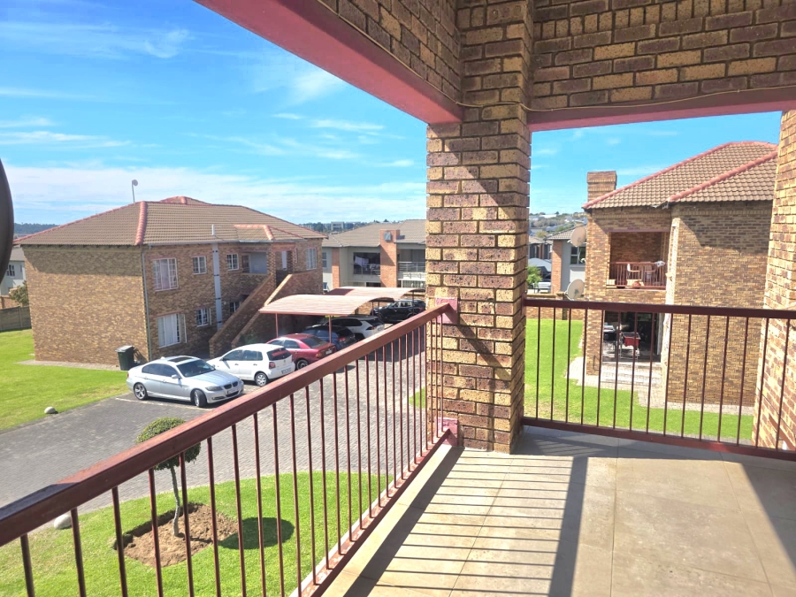 2 Bedroom Property for Sale in Erand Gardens Gauteng