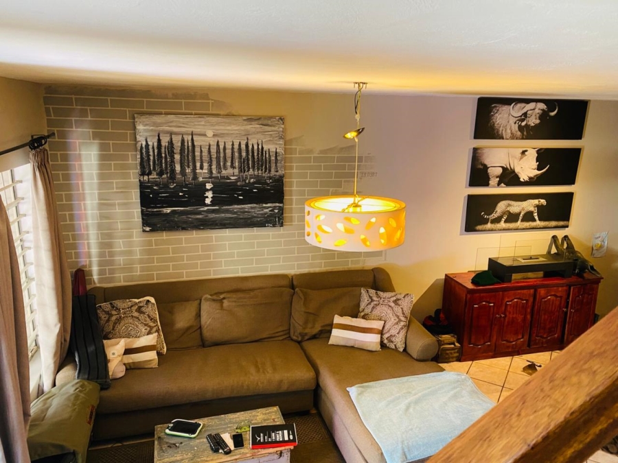 2 Bedroom Property for Sale in Pretorius Park Gauteng