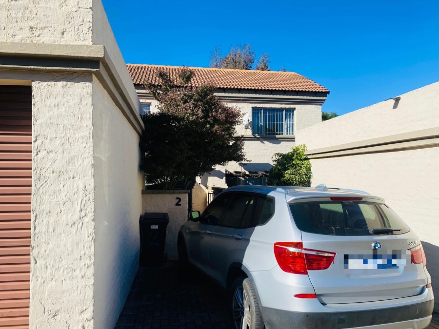 2 Bedroom Property for Sale in Pretorius Park Gauteng