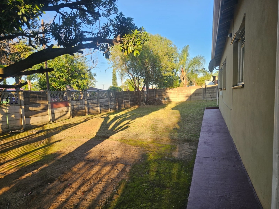 3 Bedroom Property for Sale in West Park Gauteng