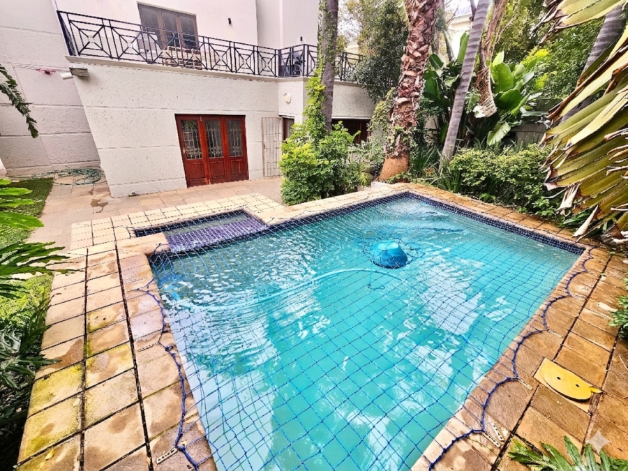 4 Bedroom Property for Sale in Morningside Gauteng