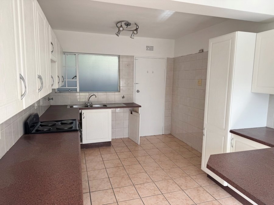 2 Bedroom Property for Sale in Waverley Gauteng