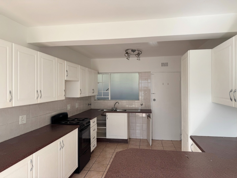 2 Bedroom Property for Sale in Waverley Gauteng