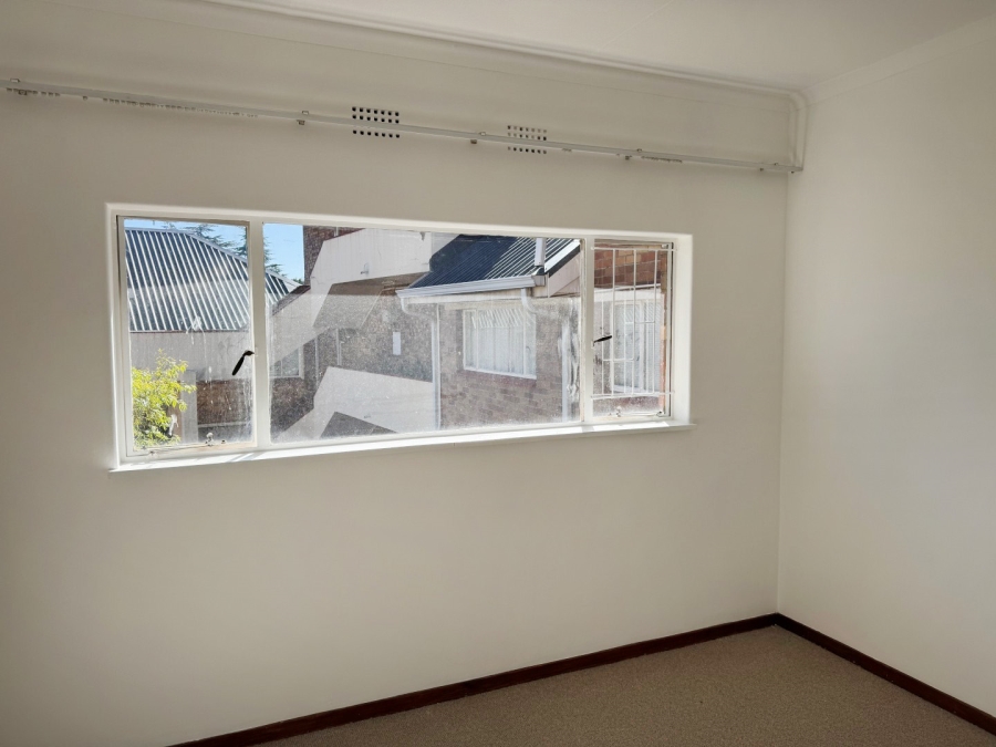 2 Bedroom Property for Sale in Waverley Gauteng