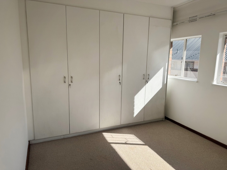 2 Bedroom Property for Sale in Waverley Gauteng