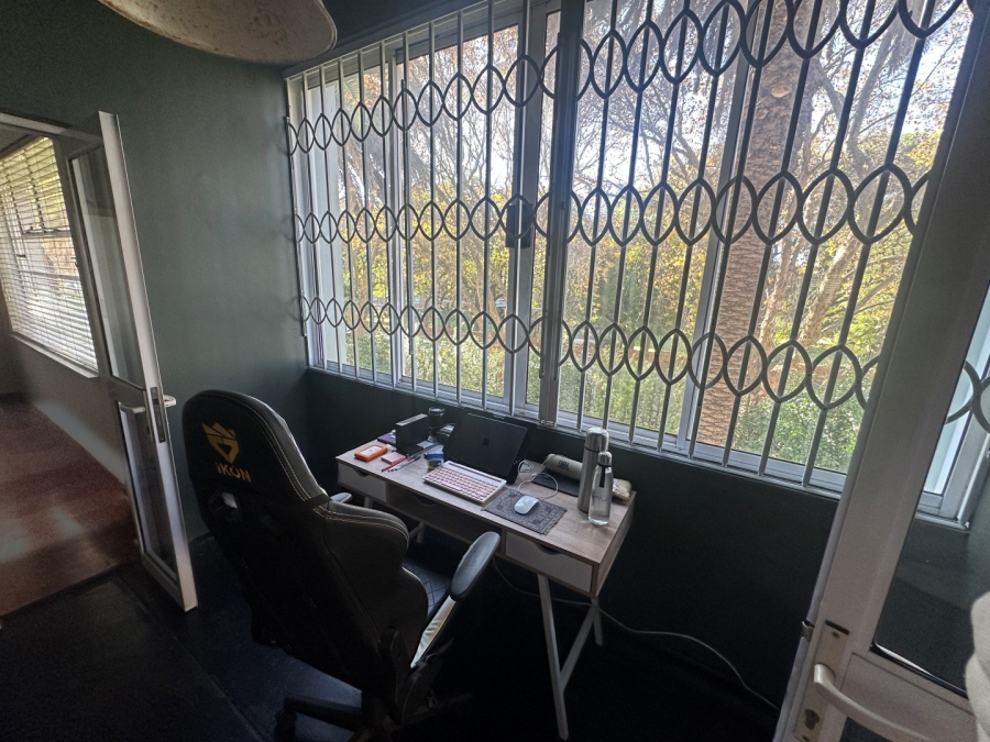2 Bedroom Property for Sale in Killarney Gauteng