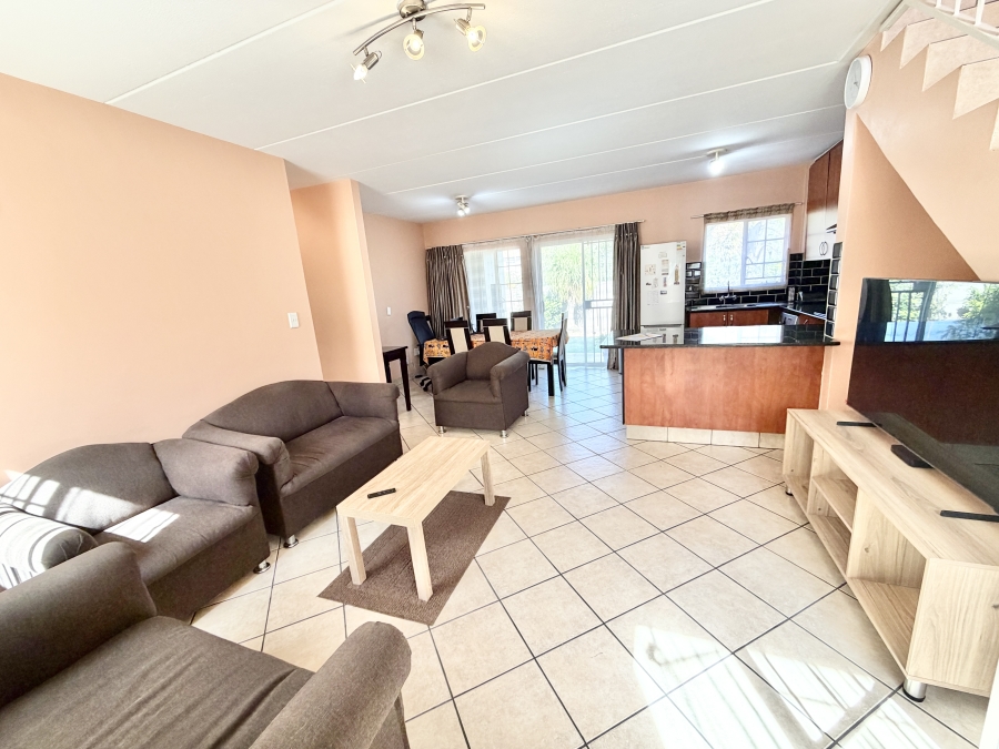 2 Bedroom Property for Sale in Halfway Gardens Gauteng
