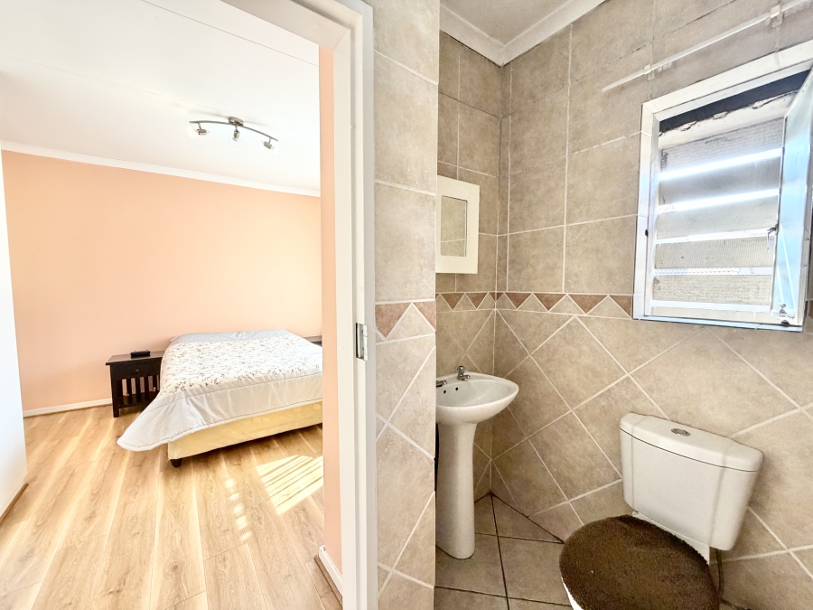 2 Bedroom Property for Sale in Halfway Gardens Gauteng