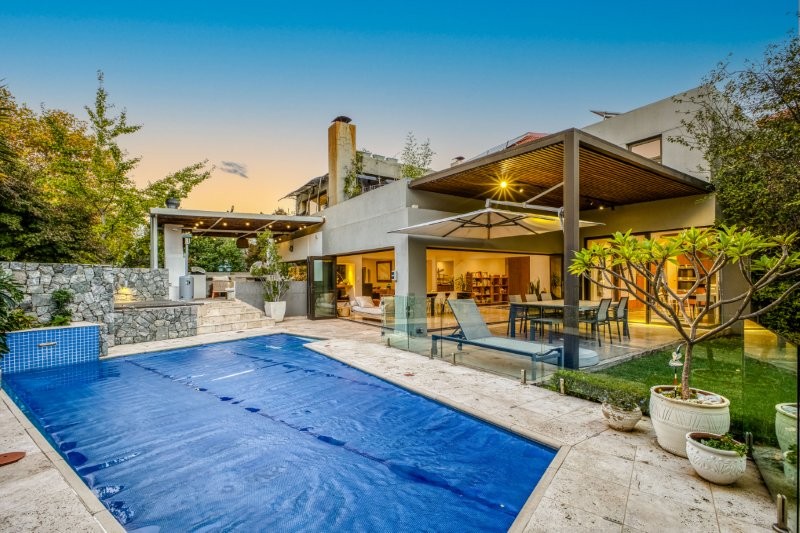To Let 5 Bedroom Property for Rent in River Club Gauteng