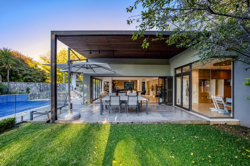 To Let 5 Bedroom Property for Rent in River Club Gauteng