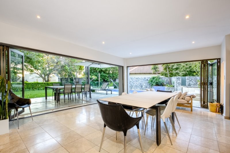 To Let 5 Bedroom Property for Rent in River Club Gauteng