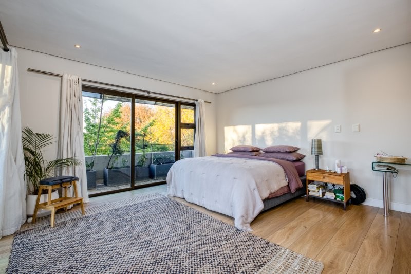 To Let 5 Bedroom Property for Rent in River Club Gauteng