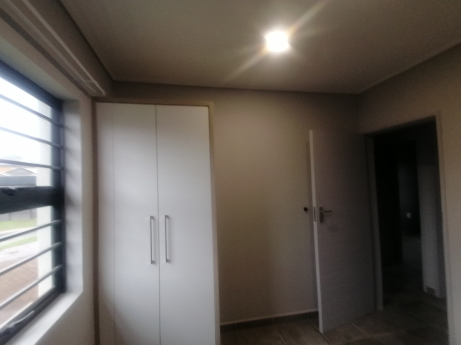 3 Bedroom Property for Sale in Lotus Gardens Gauteng