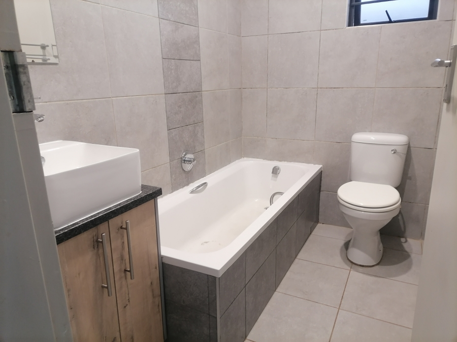 3 Bedroom Property for Sale in Lotus Gardens Gauteng