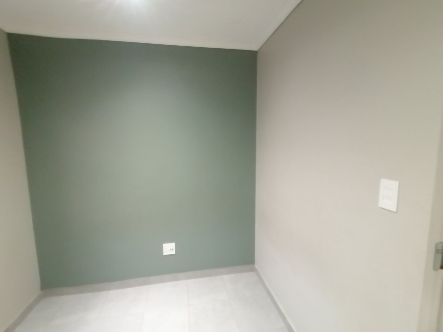 3 Bedroom Property for Sale in Lotus Gardens Gauteng
