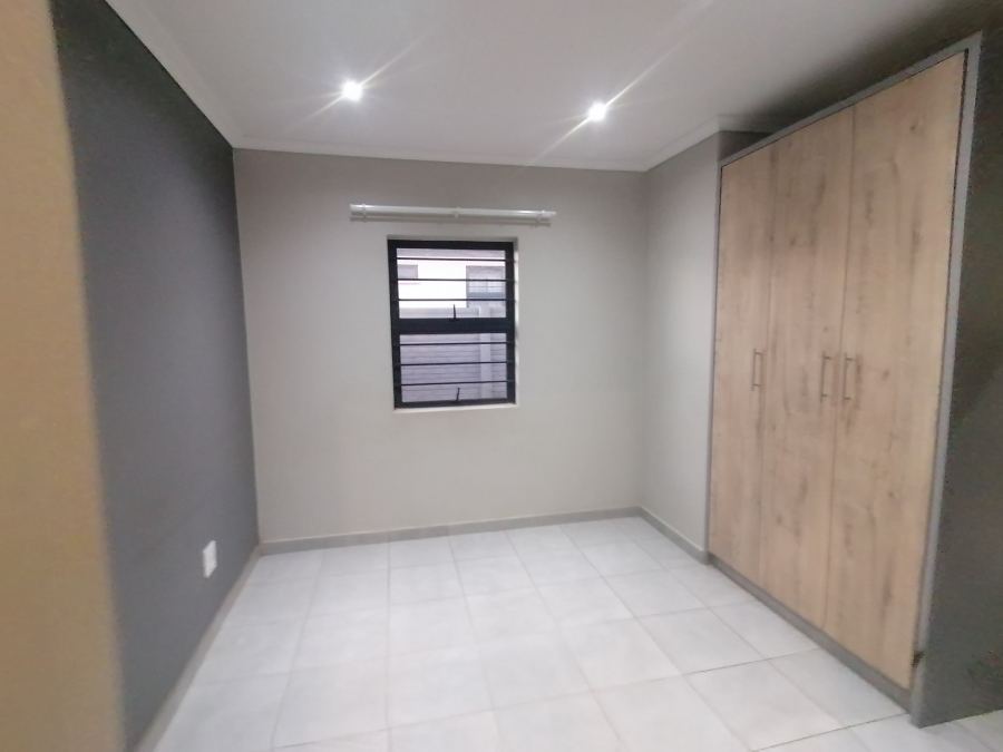 3 Bedroom Property for Sale in Lotus Gardens Gauteng