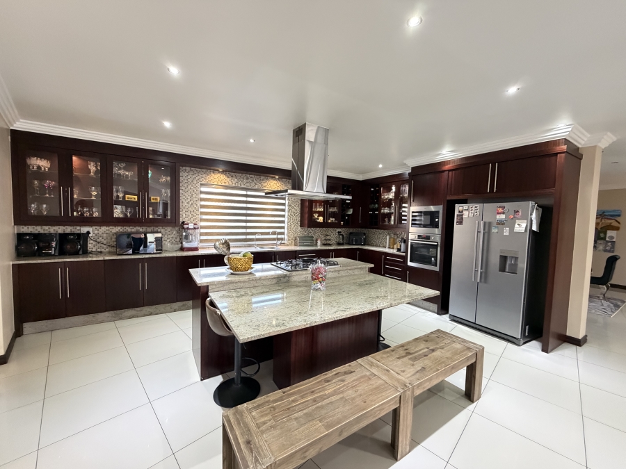 4 Bedroom Property for Sale in Aspen Hills Gauteng