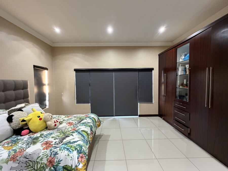 4 Bedroom Property for Sale in Aspen Hills Gauteng
