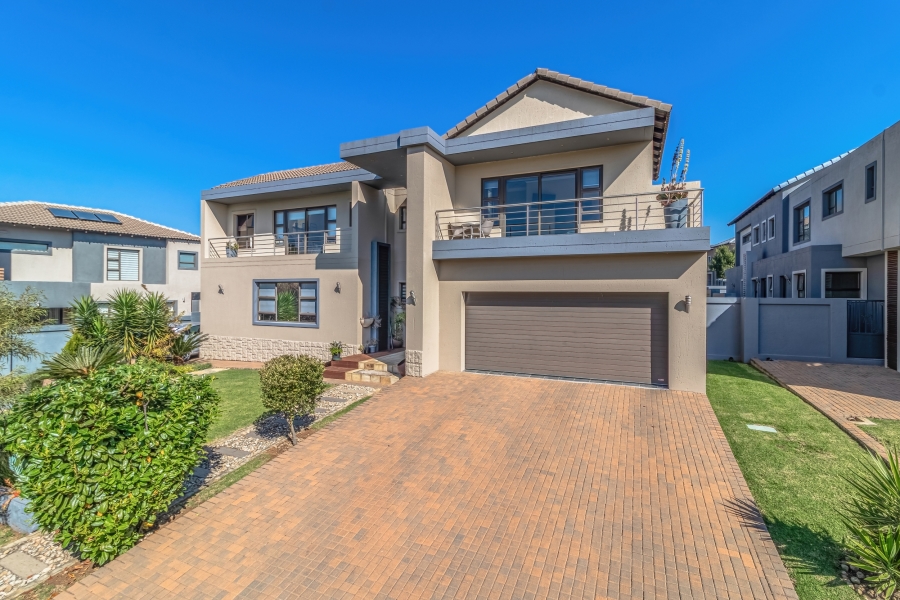 4 Bedroom Property for Sale in Aspen Hills Gauteng