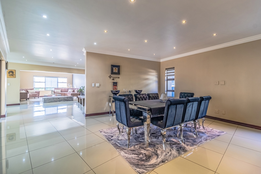 4 Bedroom Property for Sale in Aspen Hills Gauteng