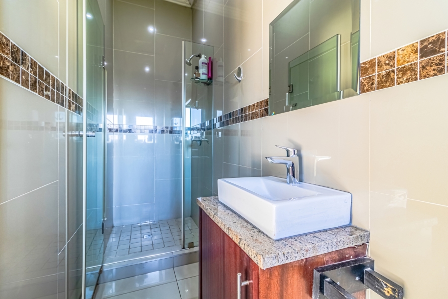 4 Bedroom Property for Sale in Aspen Hills Gauteng