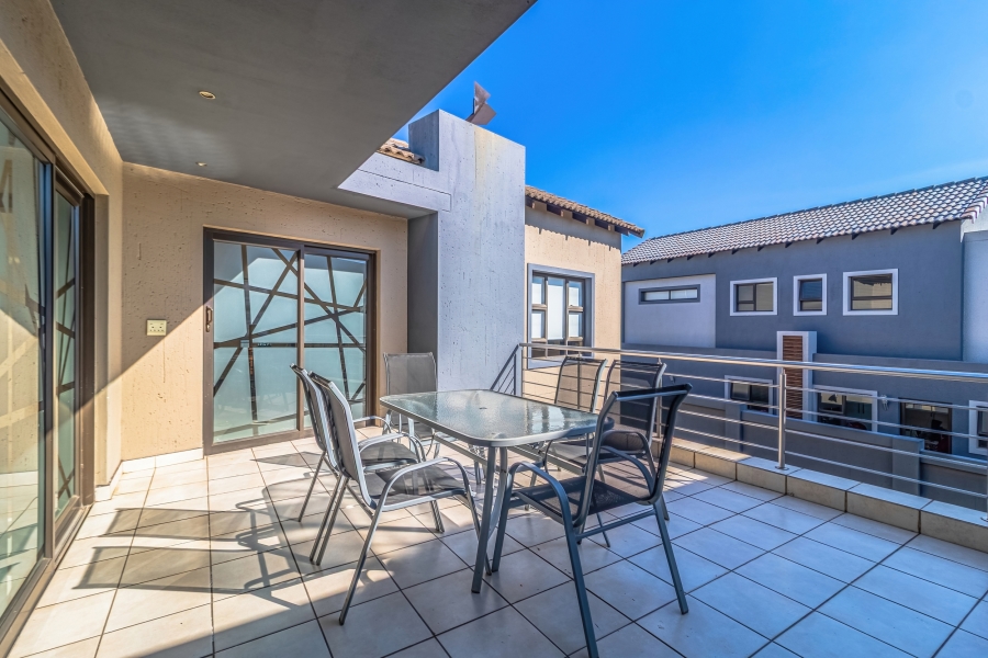 4 Bedroom Property for Sale in Aspen Hills Gauteng