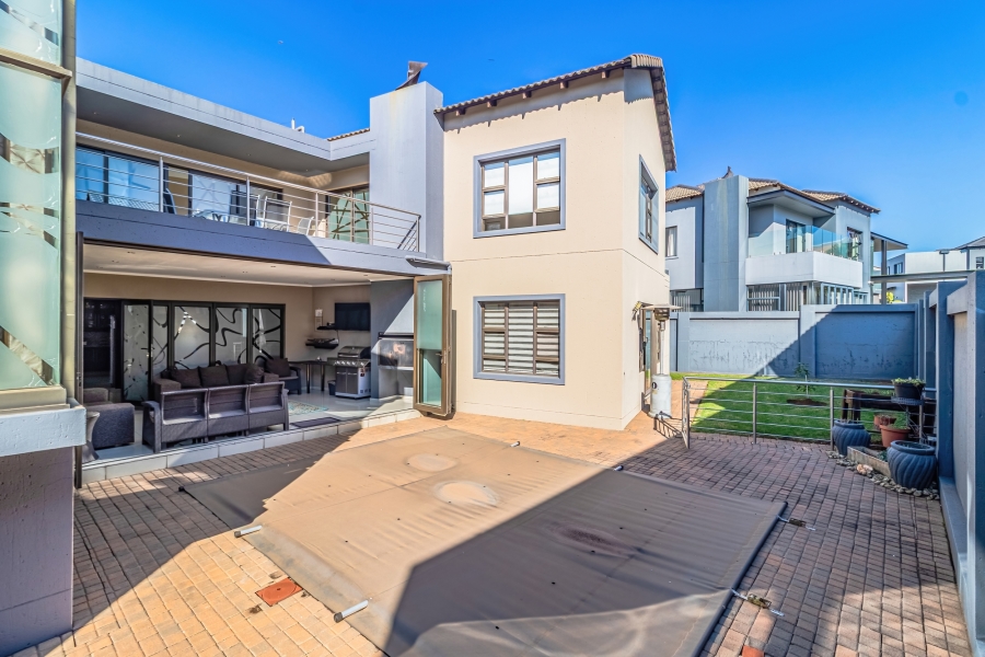 4 Bedroom Property for Sale in Aspen Hills Gauteng