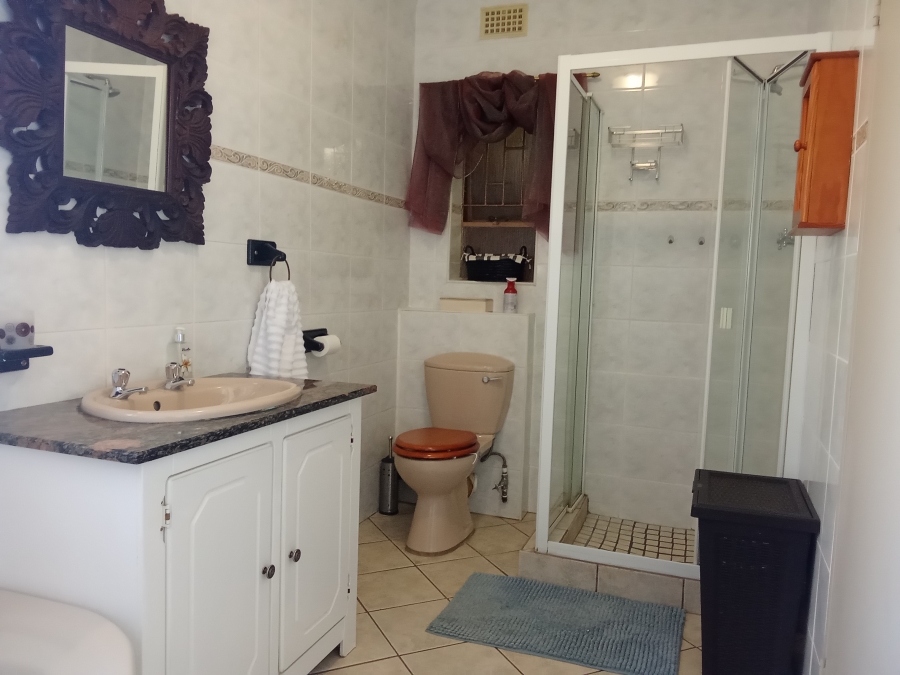 4 Bedroom Property for Sale in Wilro Park Gauteng
