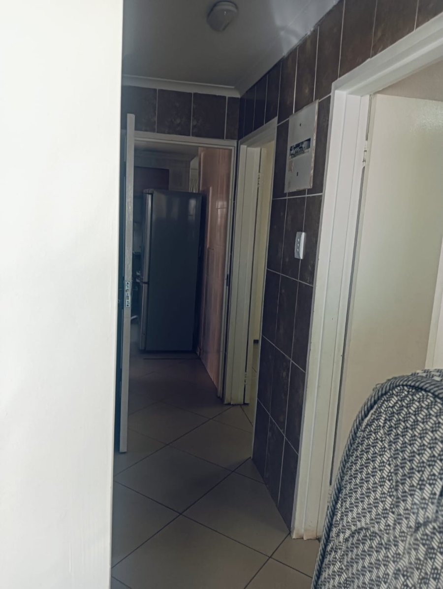 3 Bedroom Property for Sale in Bekkersdal Gauteng