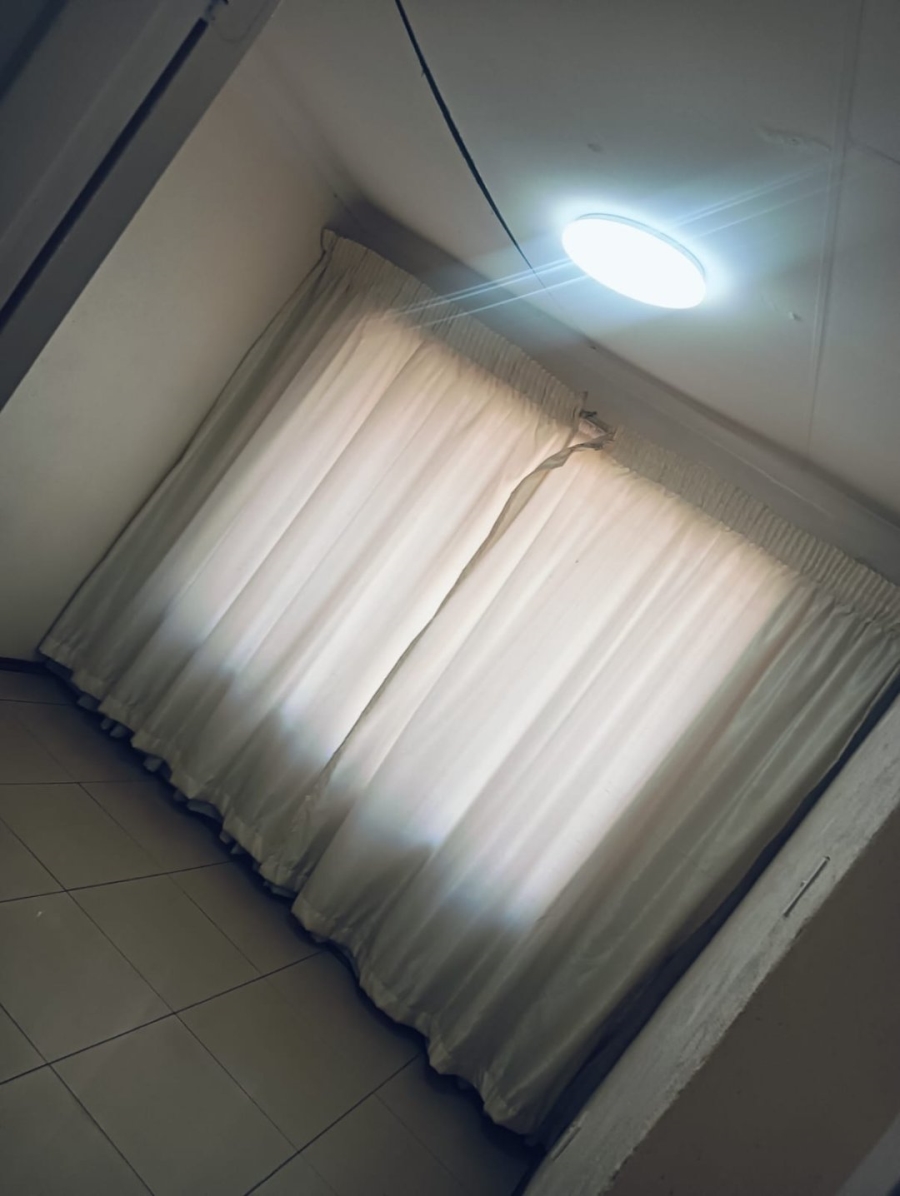3 Bedroom Property for Sale in Bekkersdal Gauteng