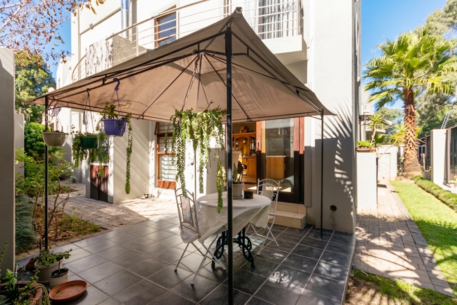 3 Bedroom Property for Sale in Ferndale Gauteng