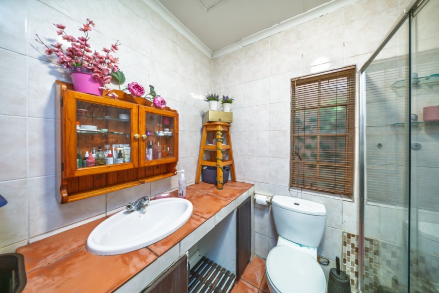 3 Bedroom Property for Sale in Edenvale Central Gauteng