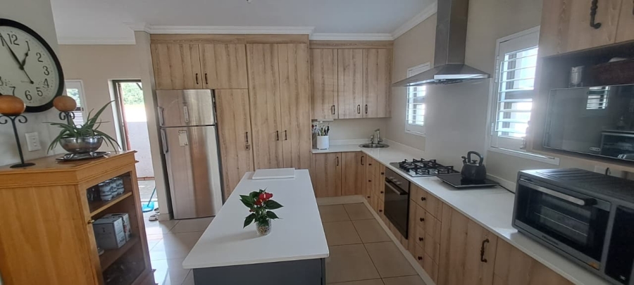 3 Bedroom Property for Sale in Brentwood Gauteng