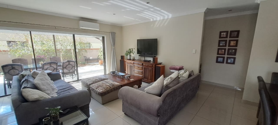 3 Bedroom Property for Sale in Brentwood Gauteng