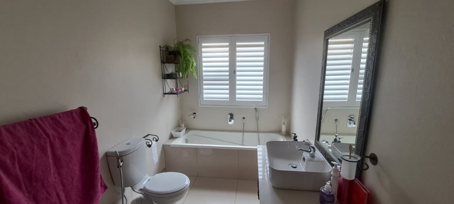 3 Bedroom Property for Sale in Brentwood Gauteng