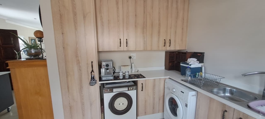 3 Bedroom Property for Sale in Brentwood Gauteng