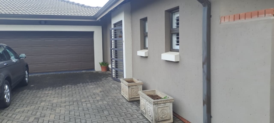 3 Bedroom Property for Sale in Brentwood Gauteng