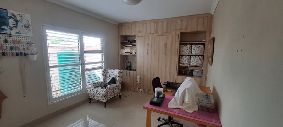 3 Bedroom Property for Sale in Brentwood Gauteng