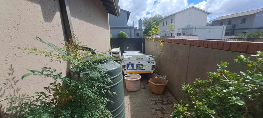 3 Bedroom Property for Sale in Brentwood Gauteng