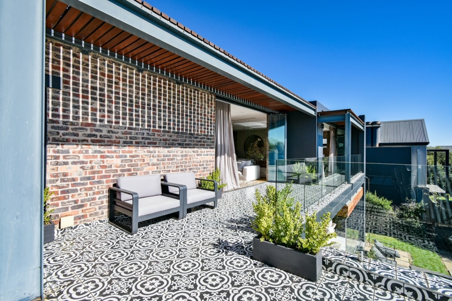 3 Bedroom Property for Sale in Southdowns Estate Gauteng