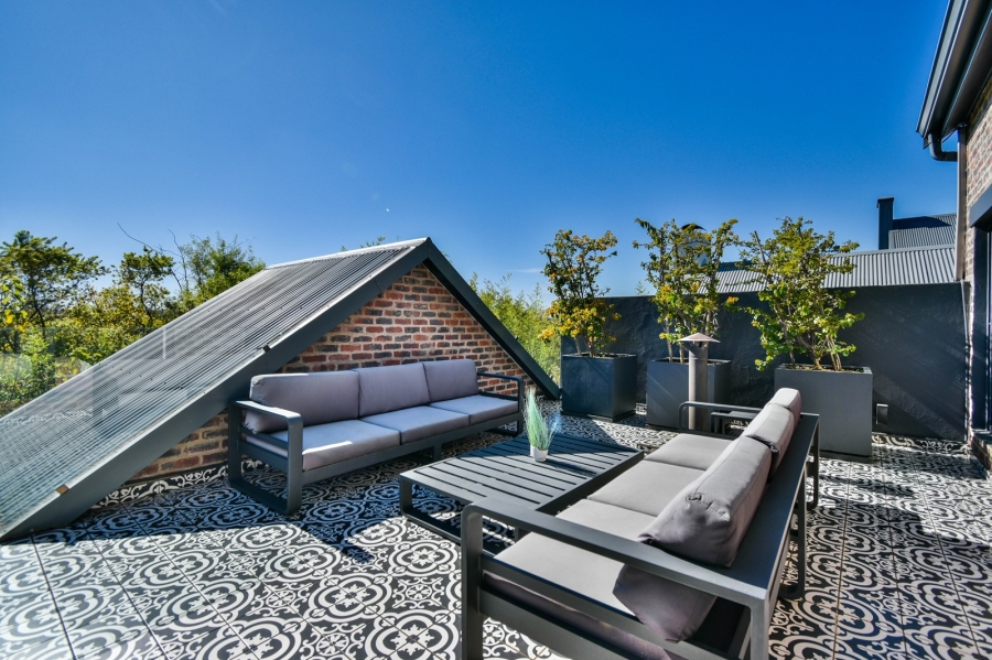 3 Bedroom Property for Sale in Southdowns Estate Gauteng