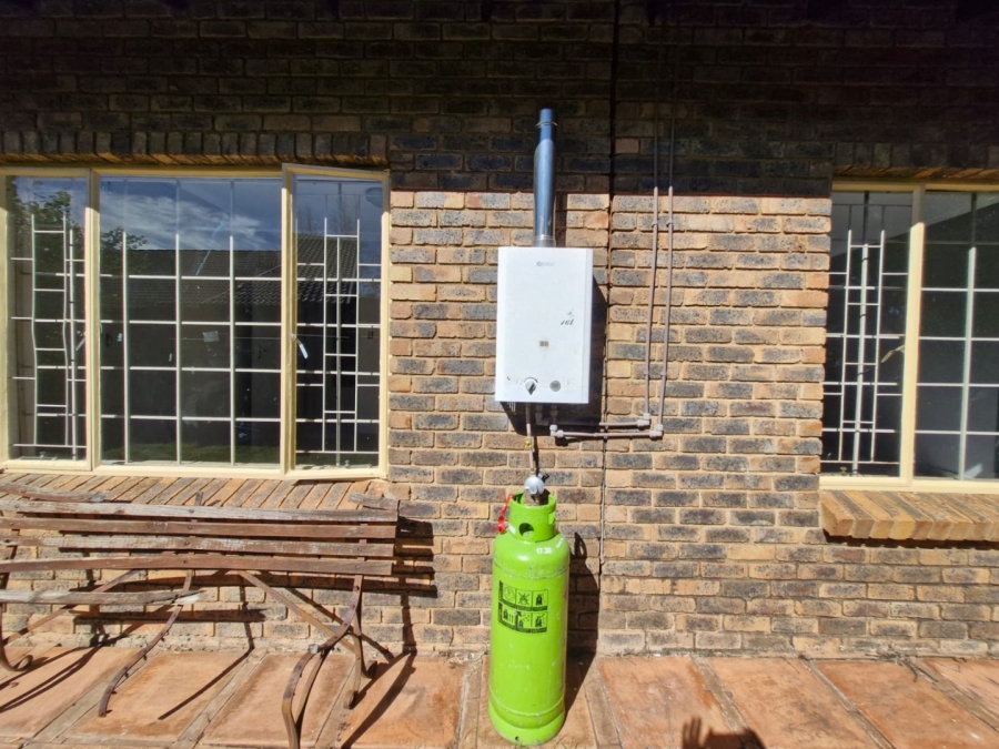 3 Bedroom Property for Sale in Sinoville Gauteng