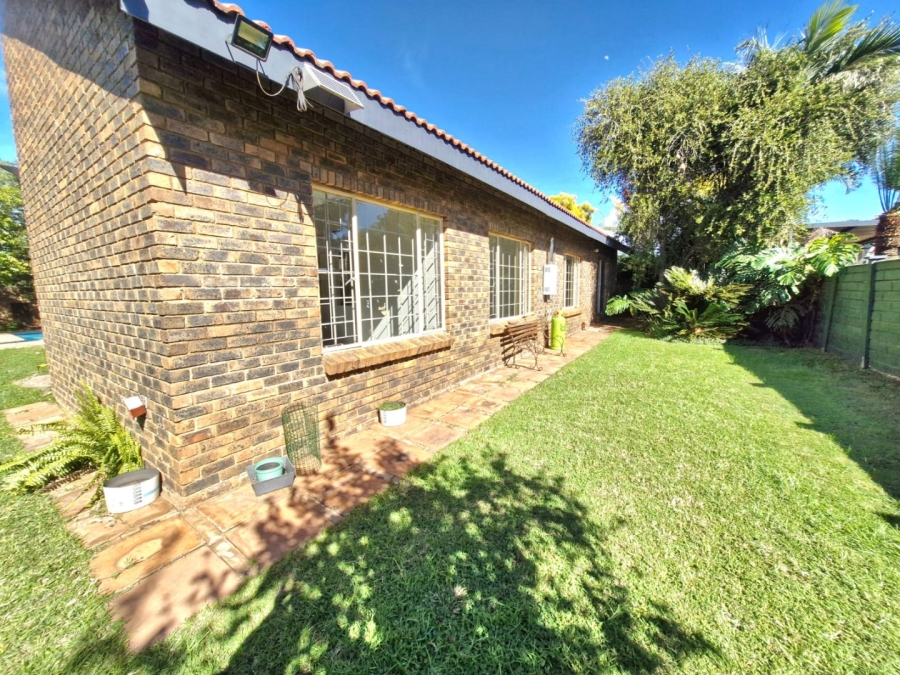 3 Bedroom Property for Sale in Sinoville Gauteng